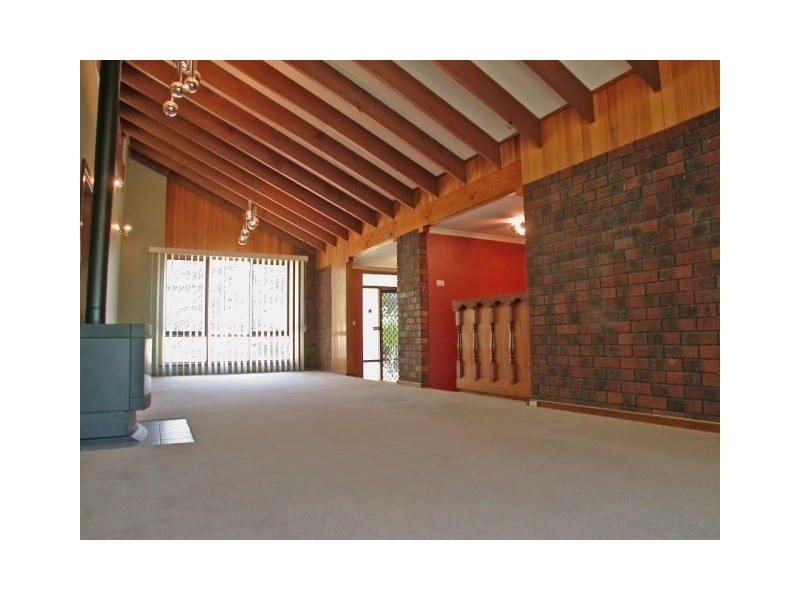 18 Georgiana St, Flagstaff Hill SA 5159