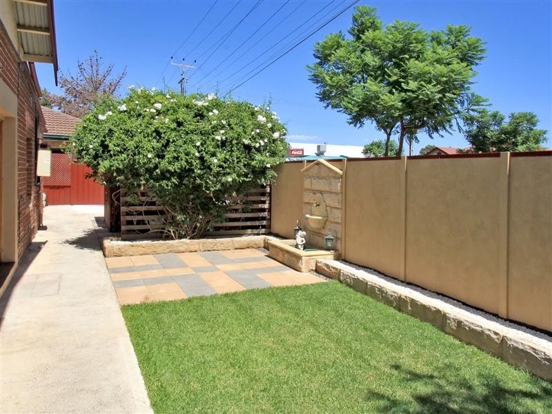 21 Price Weir Avenue, Allenby Gardens SA 5009