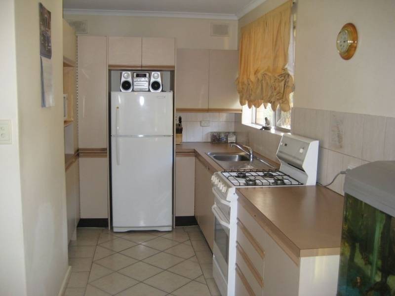 4/31 Kauri Parade, Seacliff SA 5049