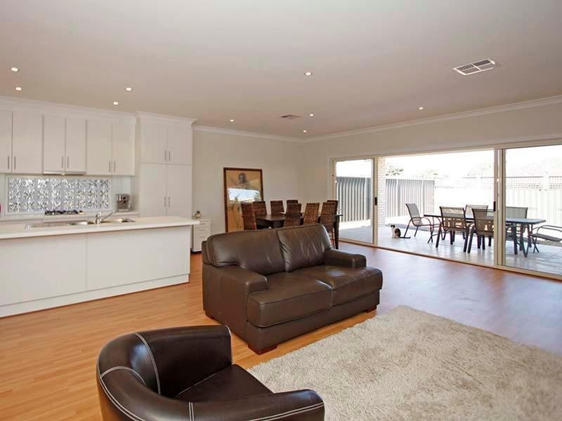 2a Victor Avenue, Glengowrie SA 5044