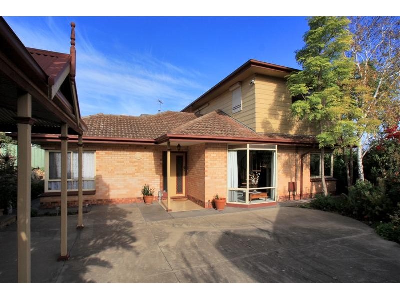16 Keen Avenue, Seaview Downs SA 5049