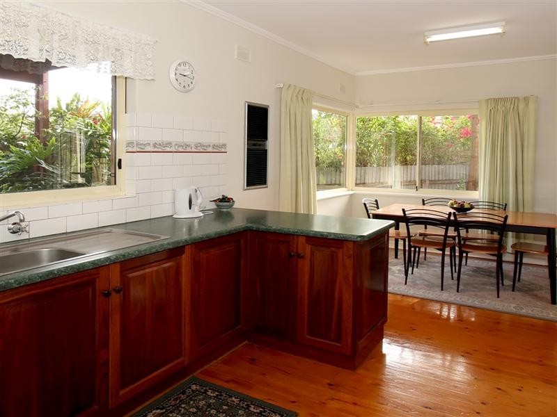 16 Keen Avenue, Seaview Downs SA 5049