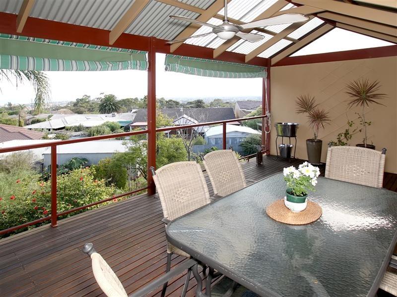 16 Keen Avenue, Seaview Downs SA 5049