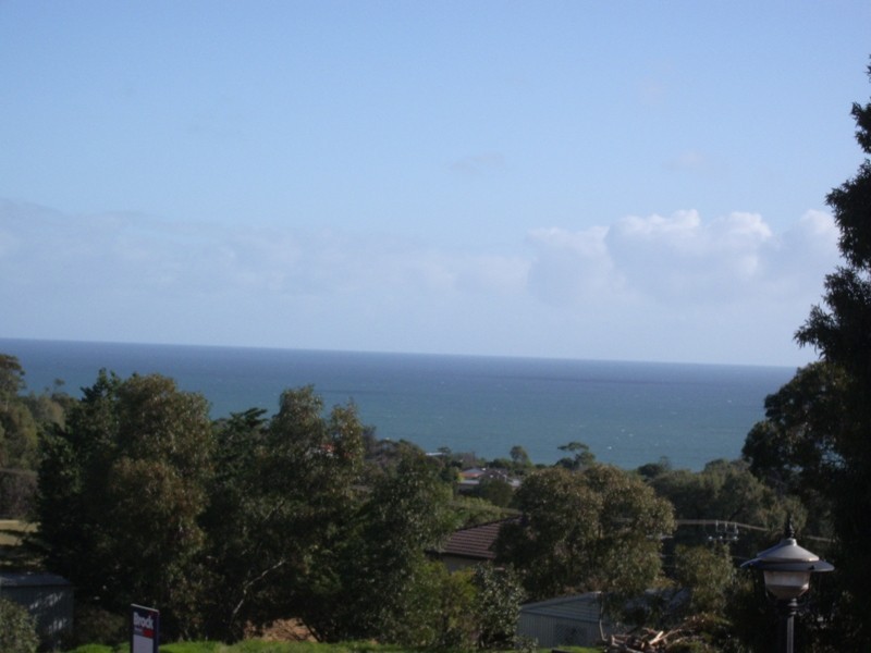 7 Manos Court, Seacliff Park SA 5049