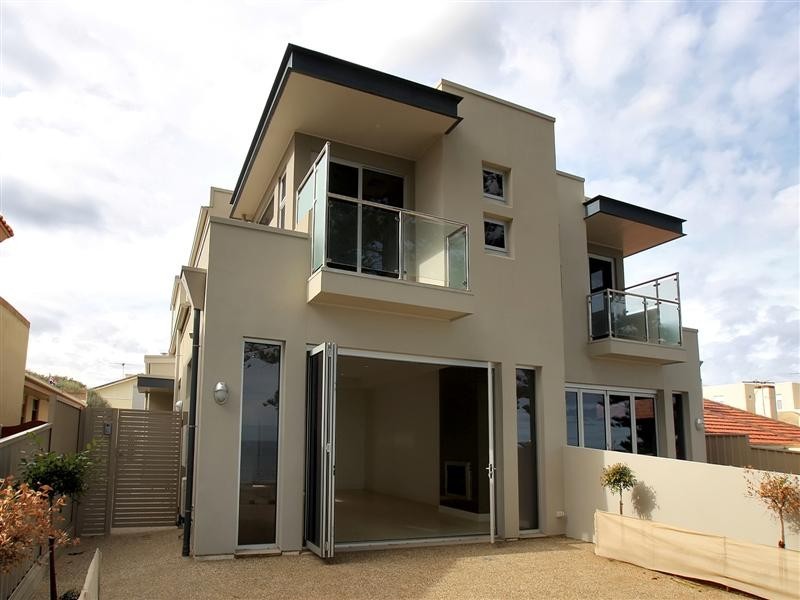 130 Esplanade, Brighton SA 5048