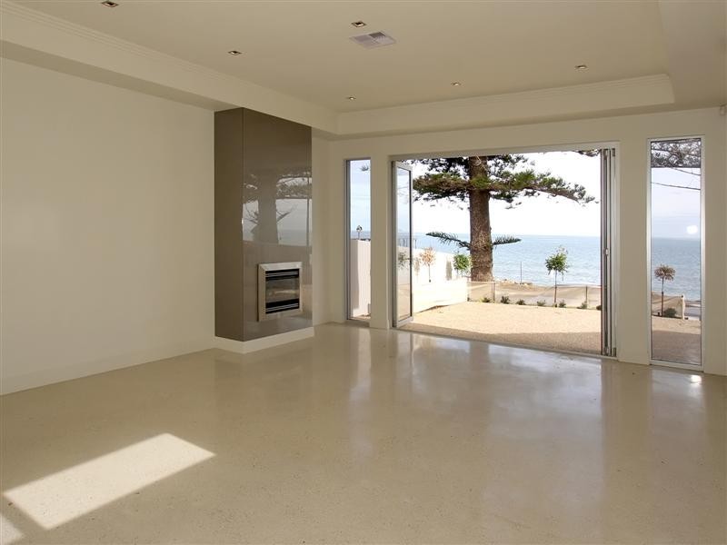 130 Esplanade, Brighton SA 5048