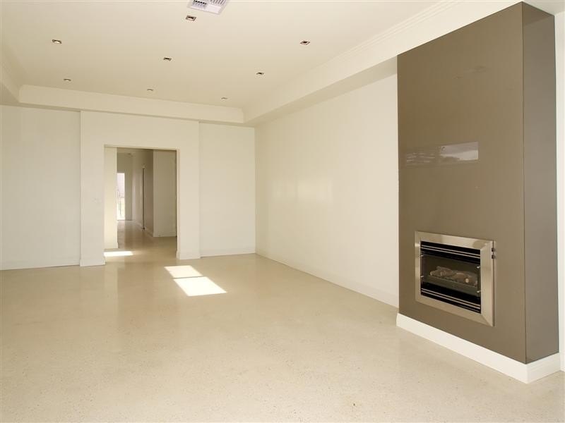 130 Esplanade, Brighton SA 5048