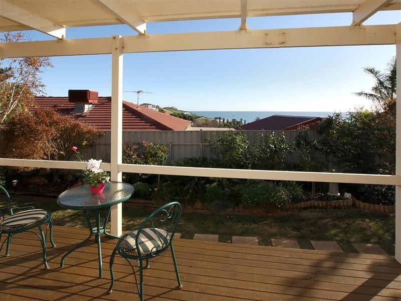 3 Gannet Court, Hallett Cove SA 5158