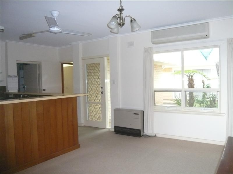 33 Truscott Avenue, Seacombe Heights SA 5047