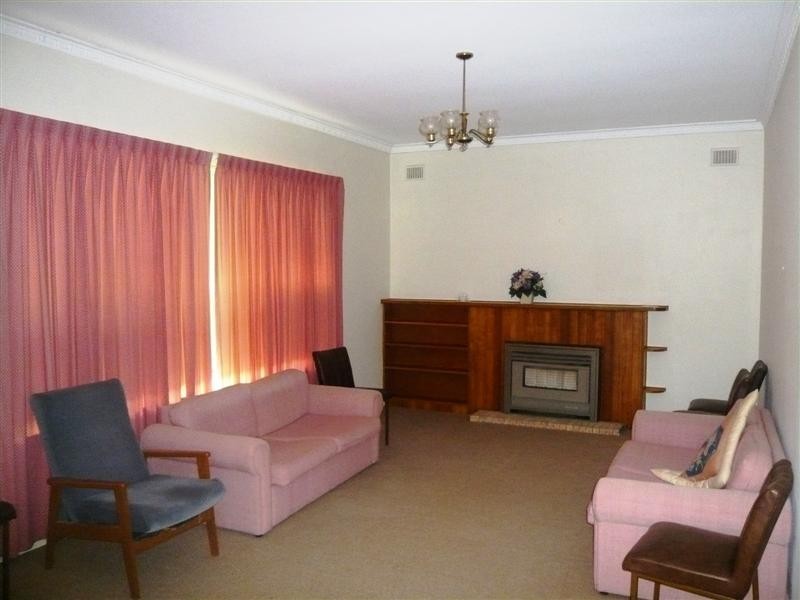 33 Truscott Avenue, Seacombe Heights SA 5047