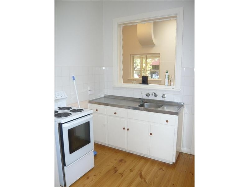 35 Helmsdale Avenue, Glengowrie SA 5044