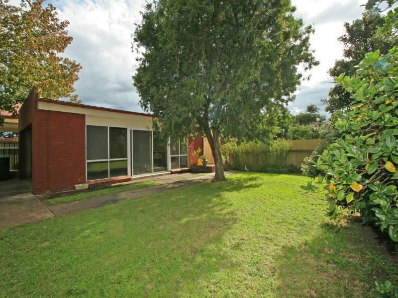 35 Helmsdale Avenue, Glengowrie SA 5044