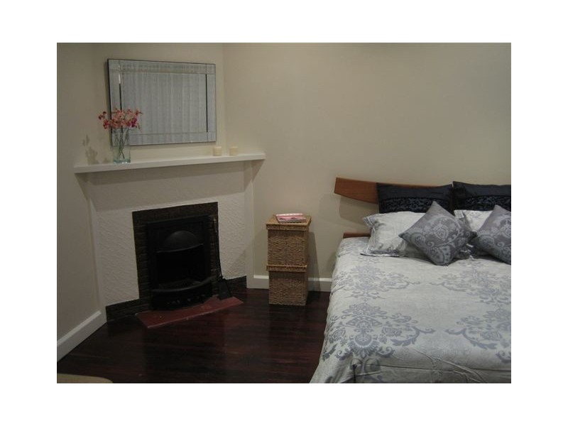 2/13 Chester Street, Glenelg South SA 5045