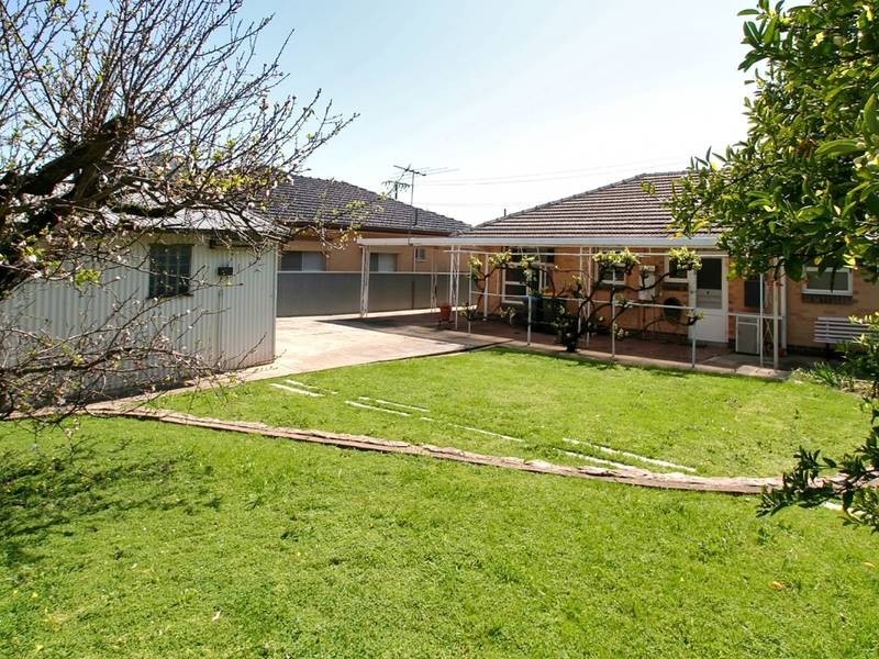 10 Chaliapin Street, Rostrevor SA 5073