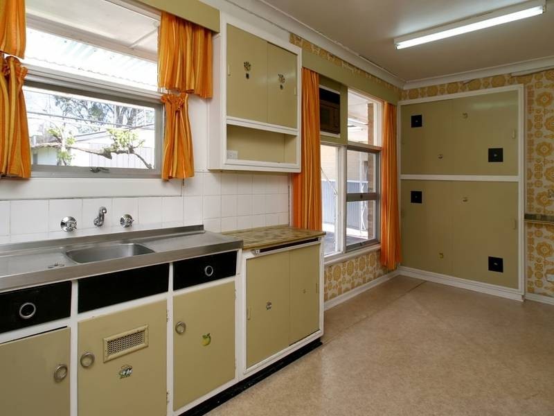 10 Chaliapin Street, Rostrevor SA 5073