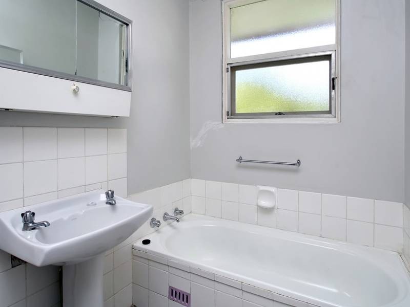 10 Chaliapin Street, Rostrevor SA 5073
