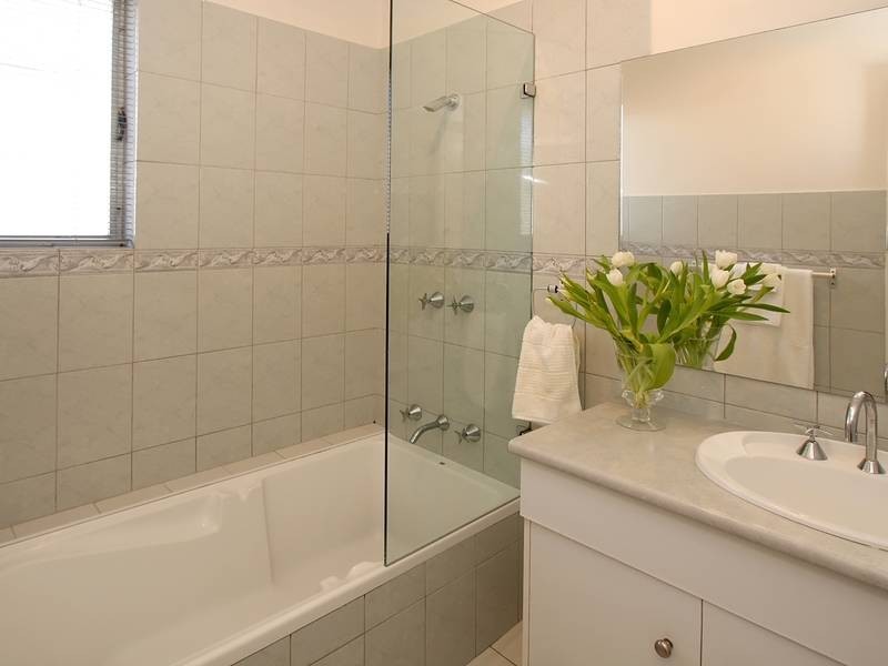 60 Crozier Avenue, Newton SA 5074