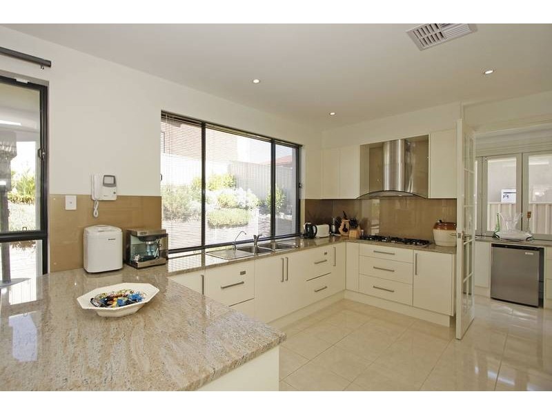76 Gully Road, Seacliff Park SA 5049