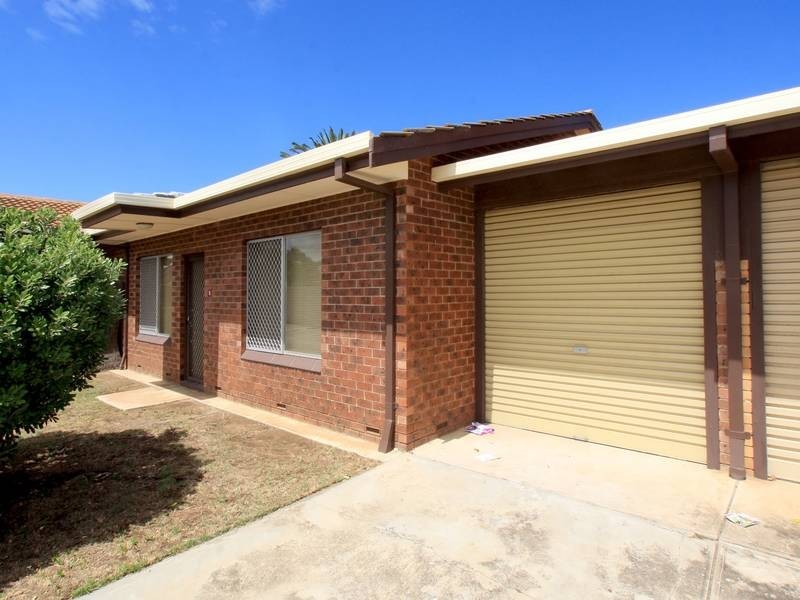 2/30 Simcock Street, West Beach SA 5024