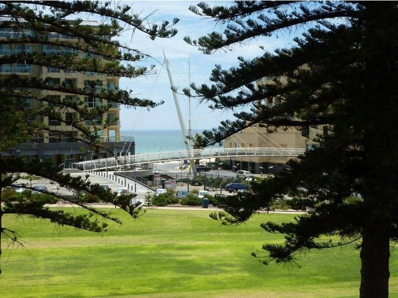 315/27 Colley Terrace (Liberty Towers), Glenelg SA 5045