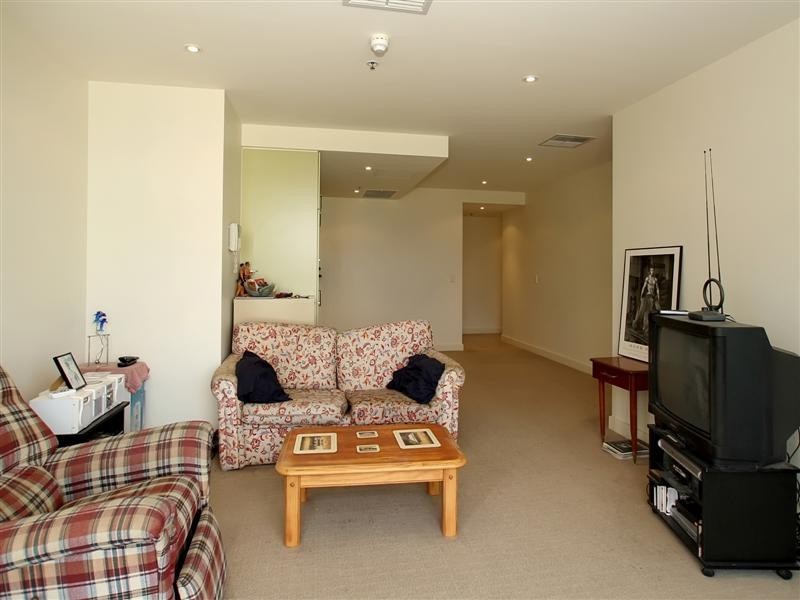 618/27 Colley Terrace (Liberty Towers), Glenelg SA 5045