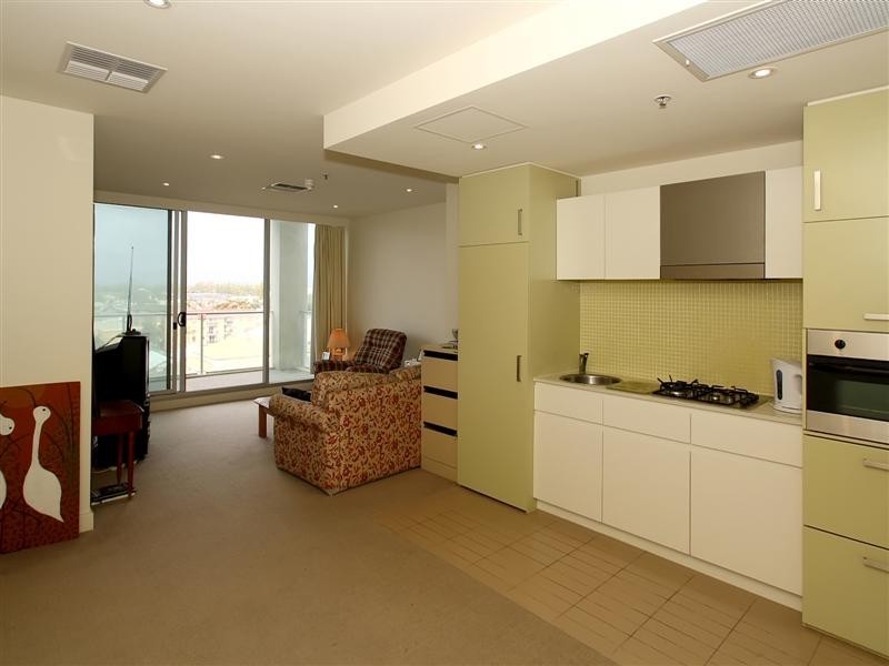 618/27 Colley Terrace (Liberty Towers), Glenelg SA 5045