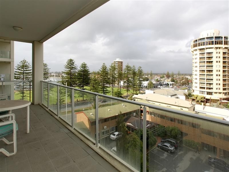 618/27 Colley Terrace (Liberty Towers), Glenelg SA 5045