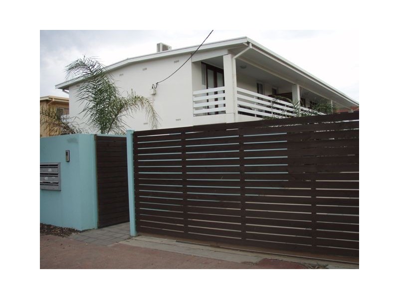 3/27 Military Road, West Beach SA 5024