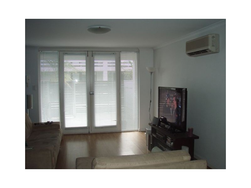 3/27 Military Road, West Beach SA 5024