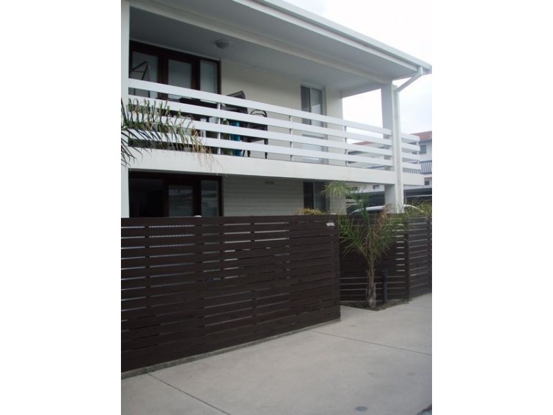 3/27 Military Road, West Beach SA 5024