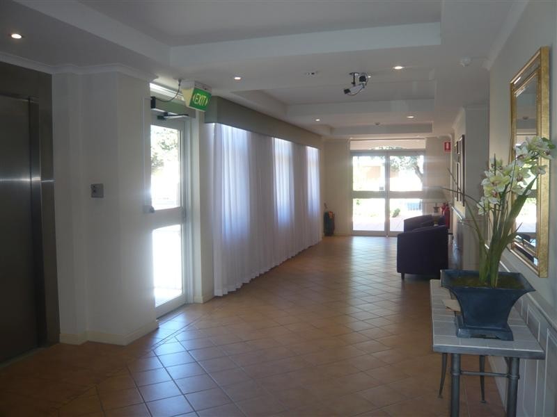 9/80 Moseley Street (Kapara Mews), Glenelg South SA 5045