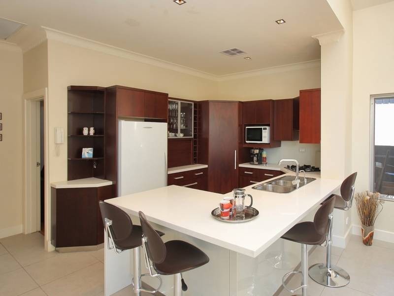 70 Myrtle Road, Seacliff SA 5049