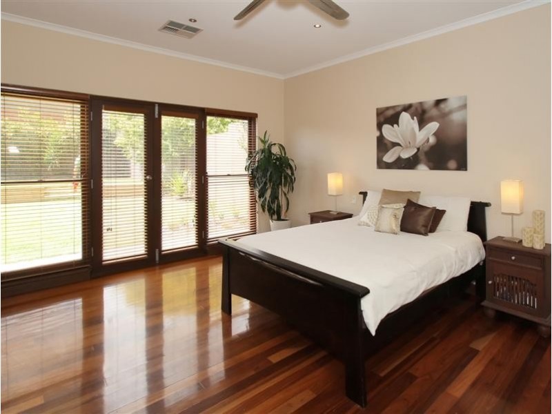 1 Mayfair Avenue, Somerton Park SA 5044