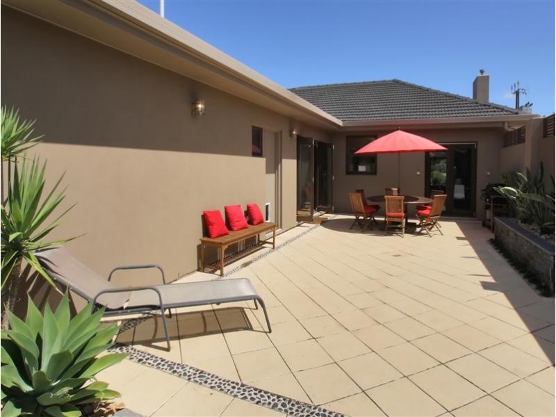 1 Mayfair Avenue, Somerton Park SA 5044