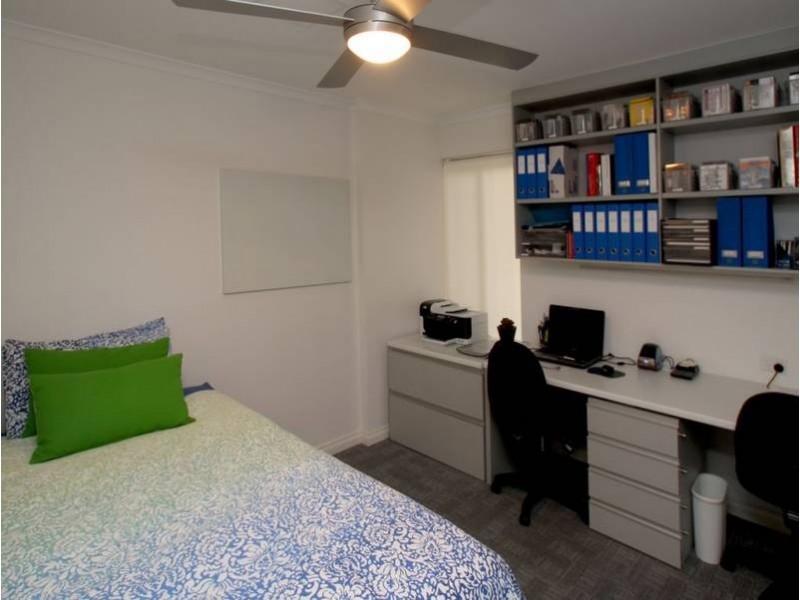 17/9-11 South Esplanade (Barquentine), Glenelg SA 5045