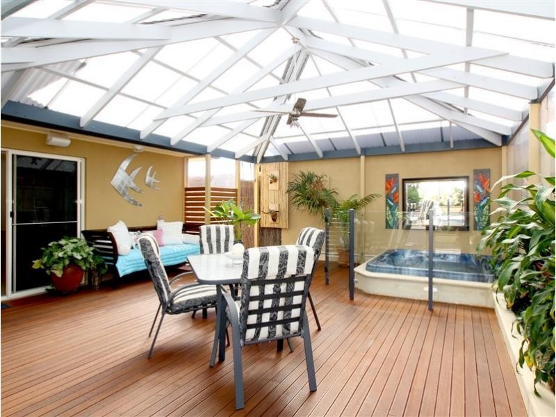 9 Mayfair Avenue, Somerton Park SA 5044