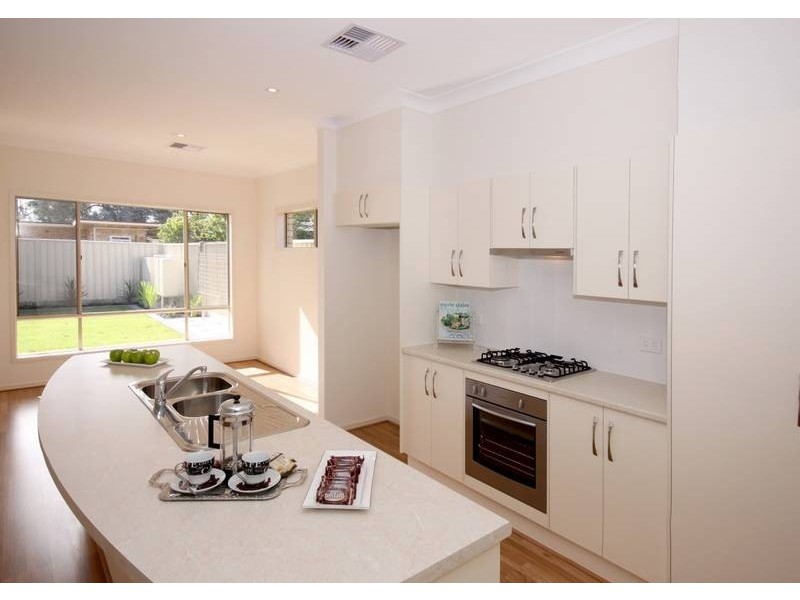 51 & 51a Sunshine Ave, Warradale SA 5046