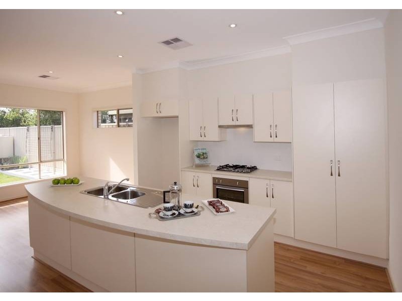 51 & 51a Sunshine Ave, Warradale SA 5046