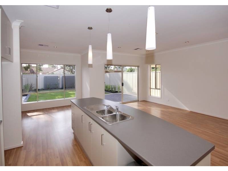 51 & 51a Sunshine Ave, Warradale SA 5046