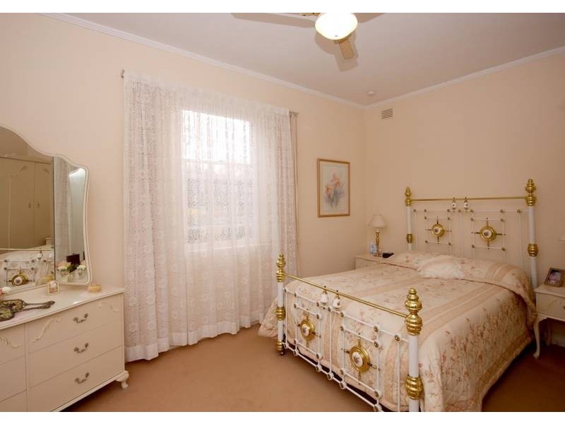 5 Lynmouth Avenue, North Brighton SA 5048