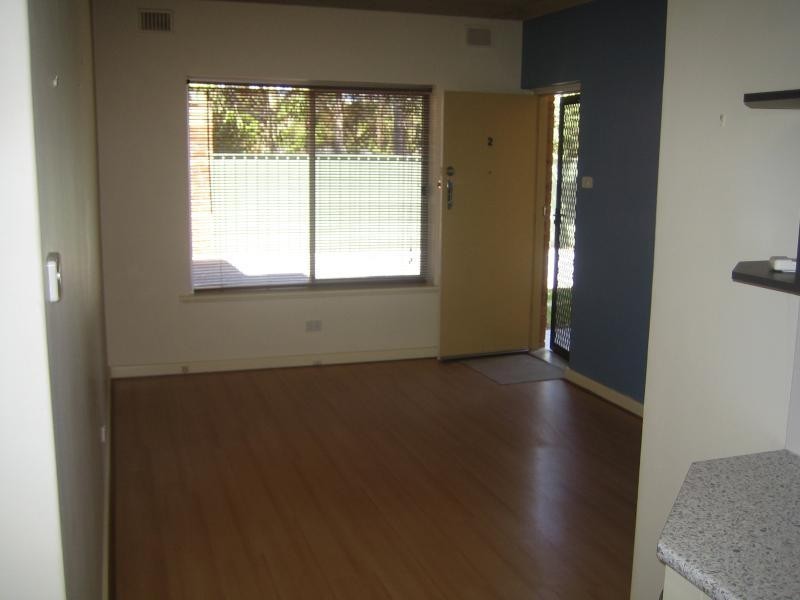 2/21 Chetwynd Street, West Beach SA 5024