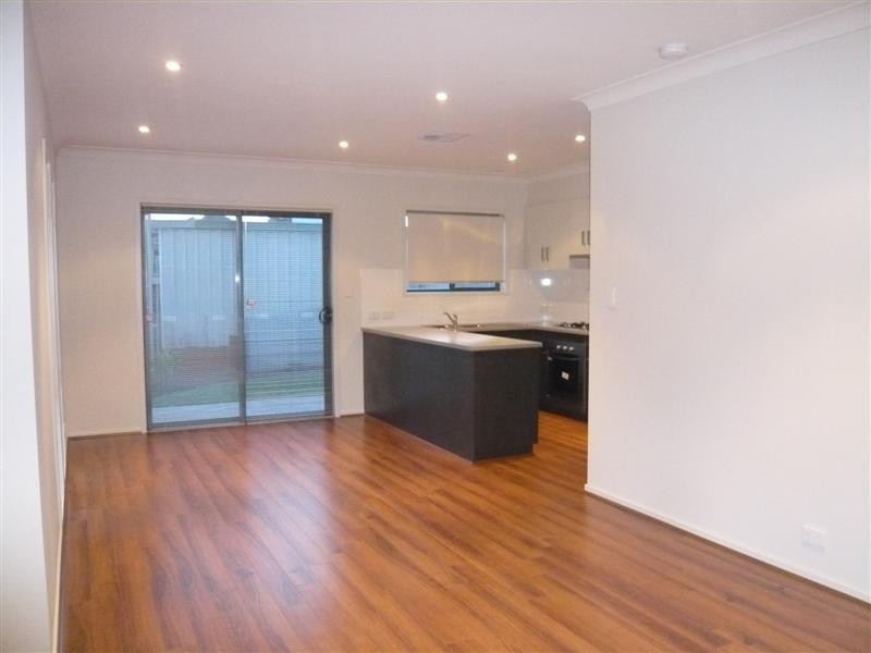 13 Greenglade Drive, Mitchell Park SA 5043