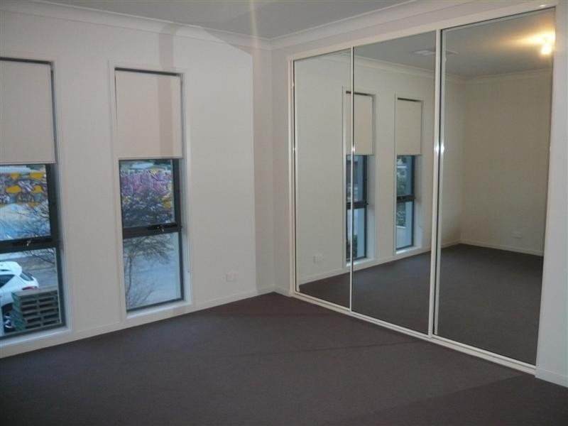 13 Greenglade Drive, Mitchell Park SA 5043