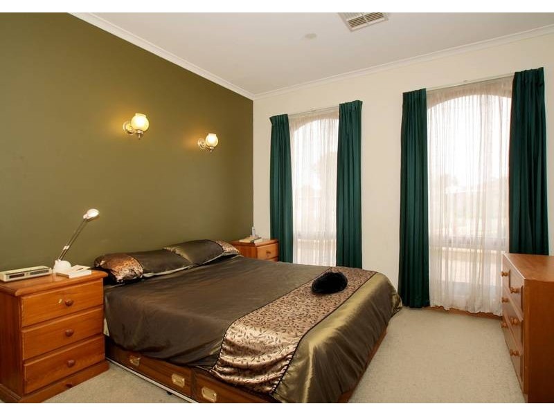 37 Bowden Grove, Marion SA 5043