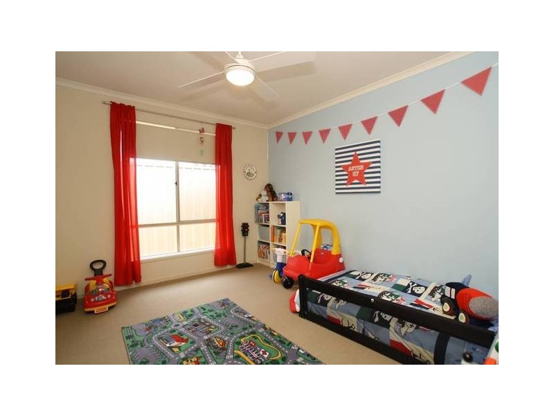 30 Clacton Road, Dover Gardens SA 5048