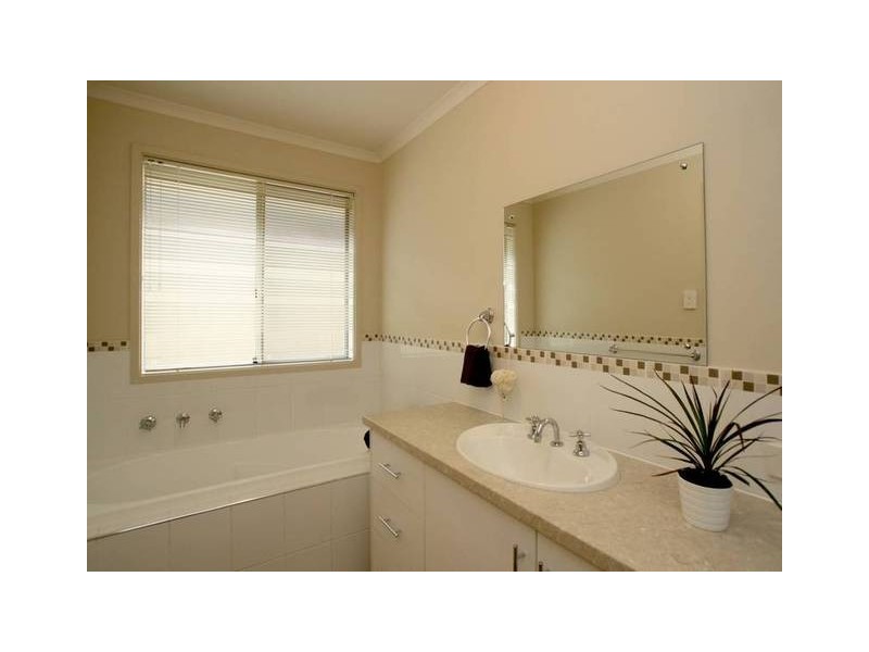 30 Clacton Road, Dover Gardens SA 5048