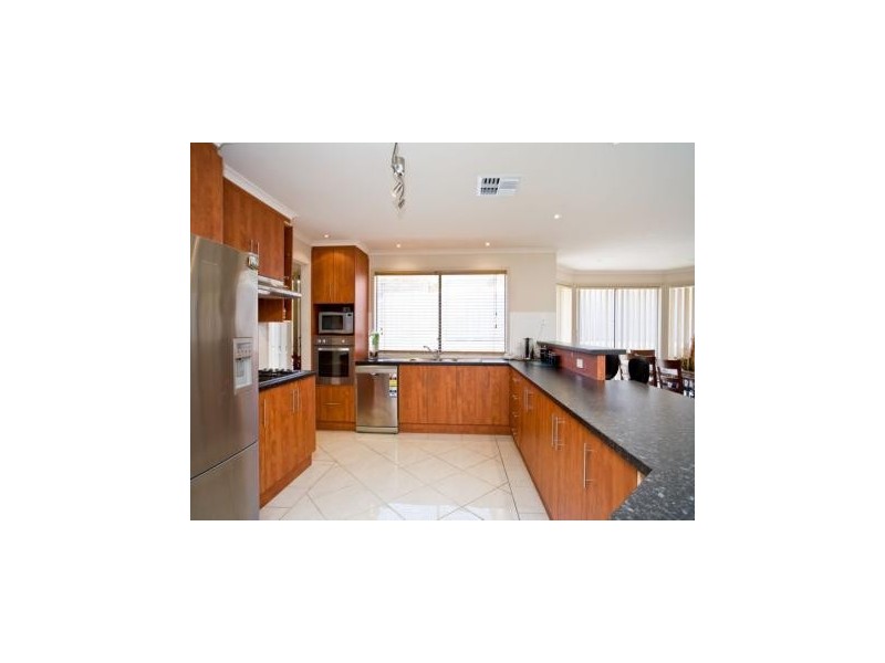21 Islington Drive, Sheidow Park SA 5158