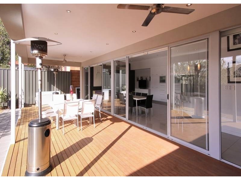 1 Acacia Street, Seacliff SA 5049
