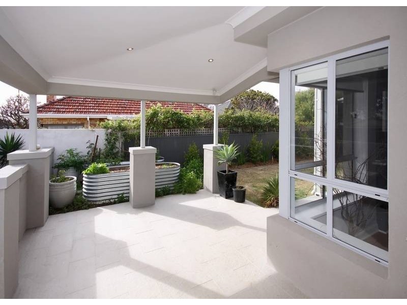 1 Acacia Street, Seacliff SA 5049