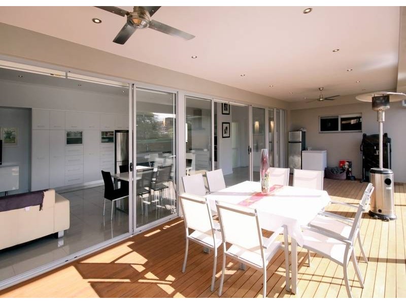 1 Acacia Street, Seacliff SA 5049